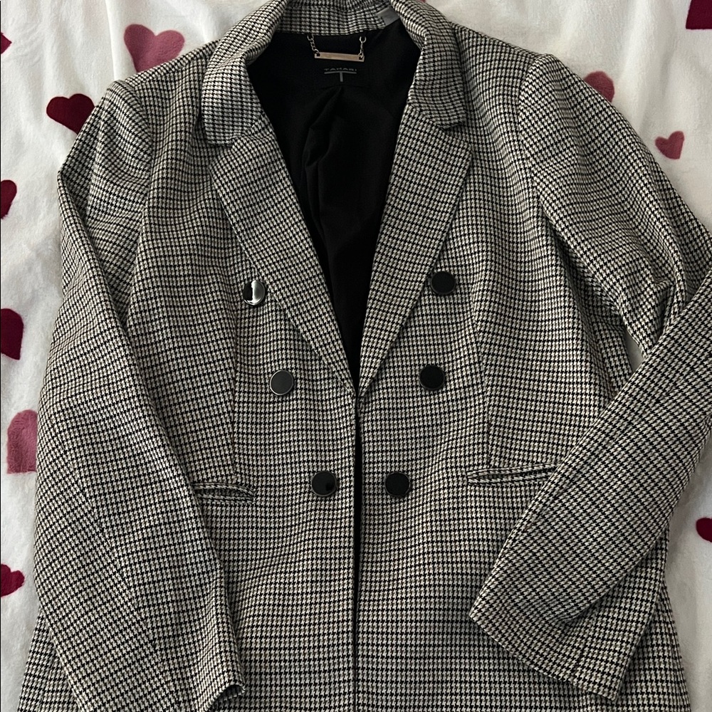 Tahari Black and White Checkered Blazer